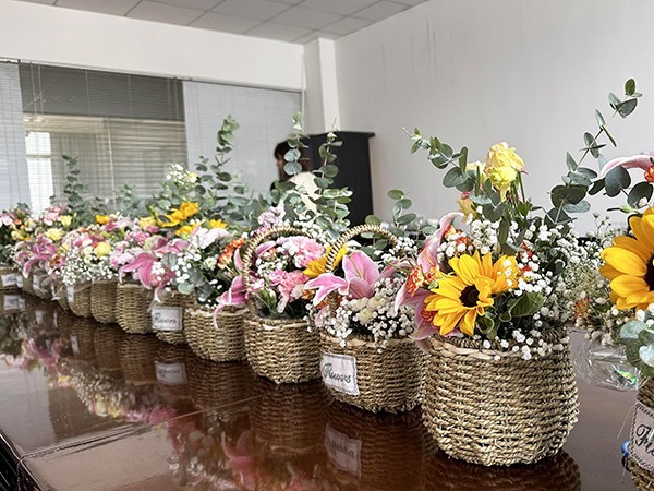 “插花拾趣，指尖綻放”歐能機(jī)械婦女節(jié)插花活動(dòng)來啦！