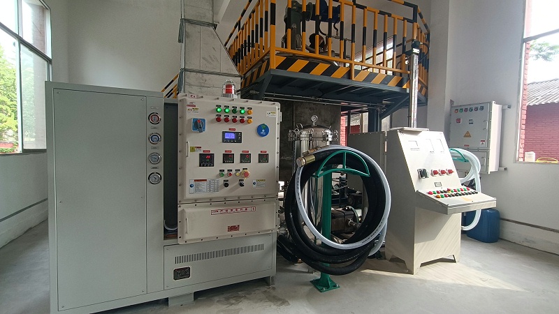 反應(yīng)釜控溫防爆冷熱一體機(jī)有哪些優(yōu)勢？