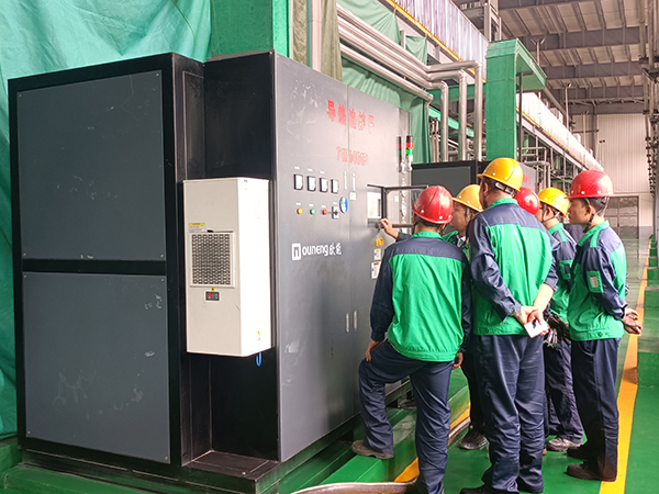 三元前軀體盤式干燥機400KW有機熱載體爐