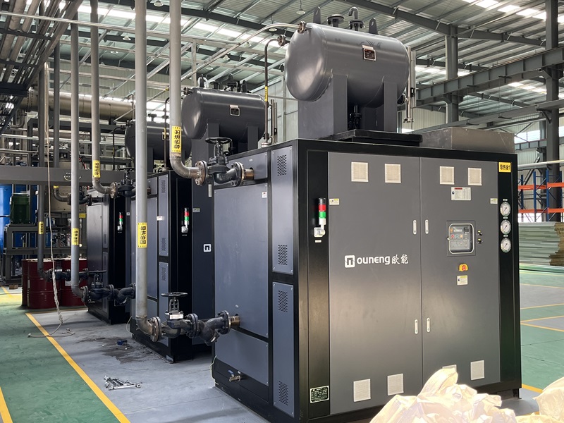 防爆導(dǎo)熱油爐怎么清洗？