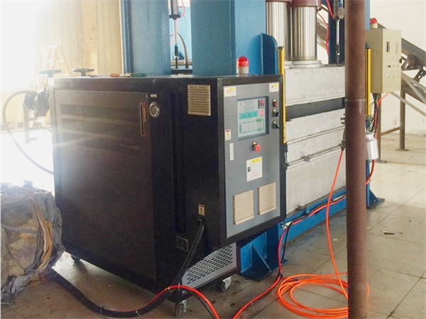 水循環(huán)溫度控制機有哪些功能呢？功能完善易操作選「歐能」