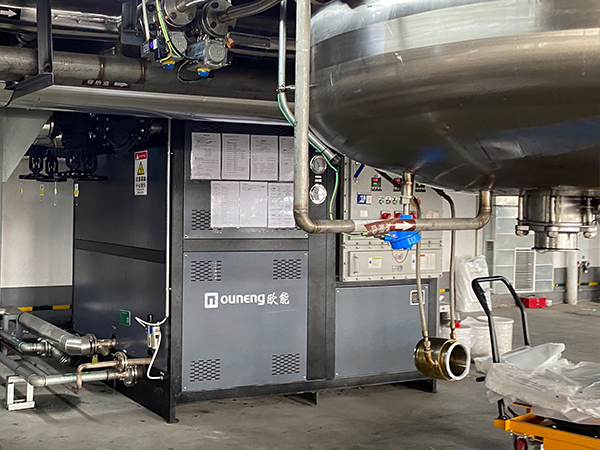 反應(yīng)釜導熱油爐的應(yīng)用，助力環(huán)氧體系樹脂生產(chǎn)