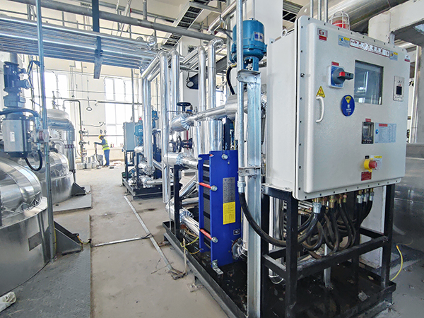 在化工行業(yè)，防爆油模溫機的功率選擇