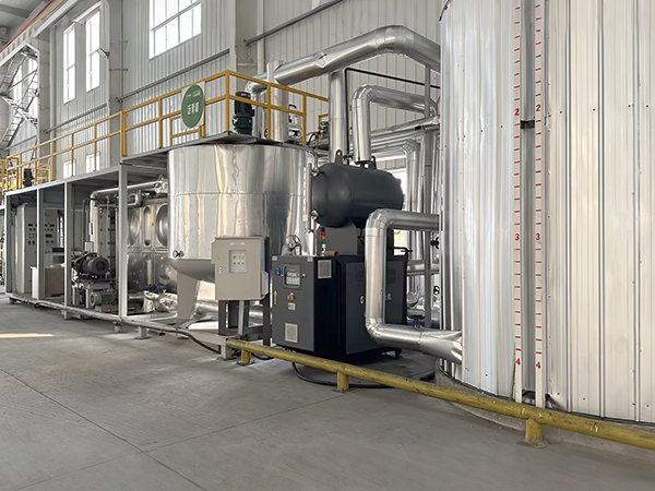 電加熱導熱油加熱器是什么？工業(yè)穩(wěn)定控溫設備