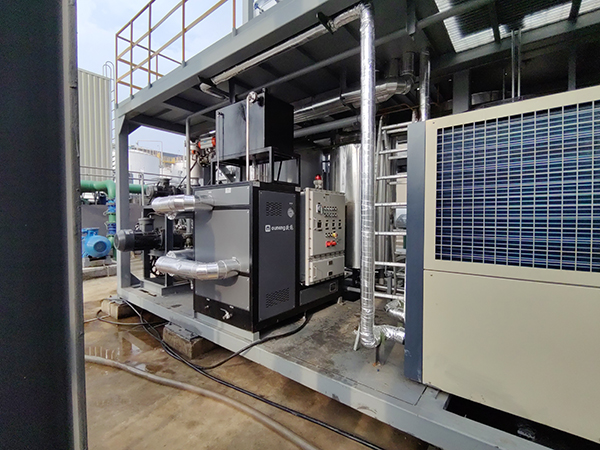 防爆電加熱模溫機(jī)的常用行業(yè)，有這些地方要注意