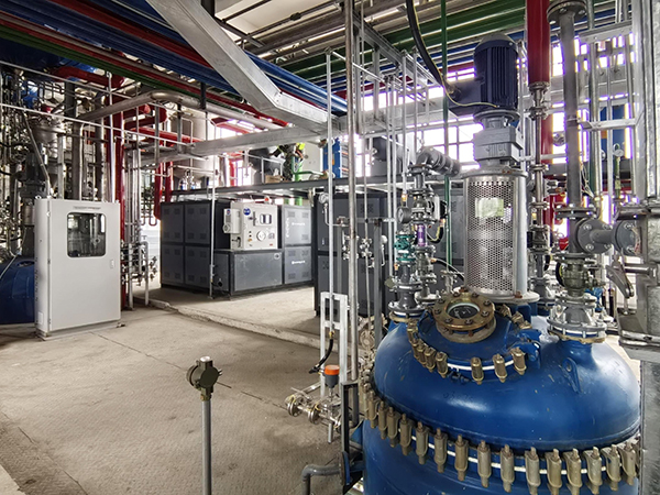 防爆模溫機(jī)型號大全，如何選擇適合你的設(shè)備？