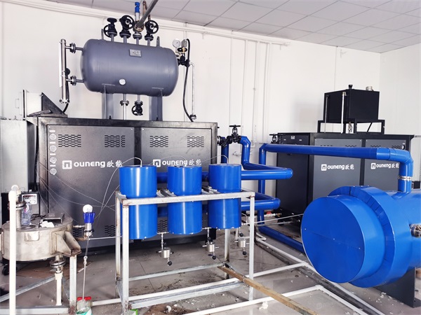 電加熱導(dǎo)熱油爐如何清理雜質(zhì)？