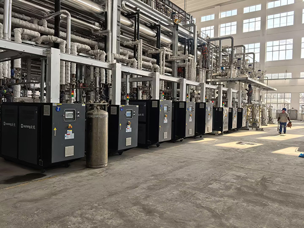 導(dǎo)熱油加熱器工作原理，工業(yè)核心控溫設(shè)備