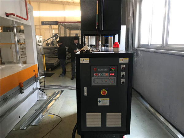 水循環(huán)溫度控制機怎樣選擇？「歐能機械」免費指導選型