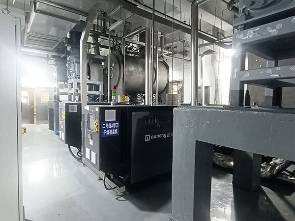 模溫機(jī)的原理，高新技術(shù)應(yīng)用于多領(lǐng)域