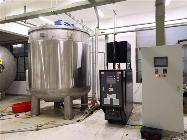 油溫機溫度最高可以達到多少度？「歐能機械」最高400度