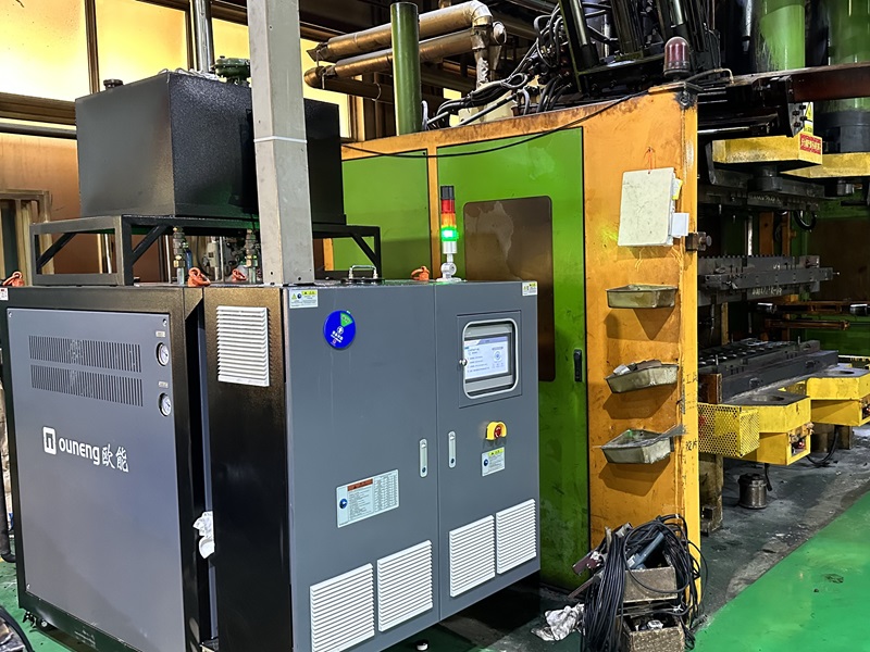 電加熱導(dǎo)熱油爐能給干燥機(jī)加熱嗎？