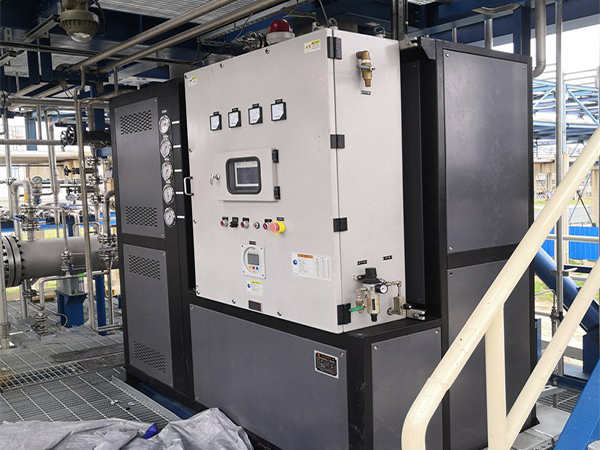 防爆電加熱導(dǎo)熱油爐，確保生產(chǎn)的安全與高效